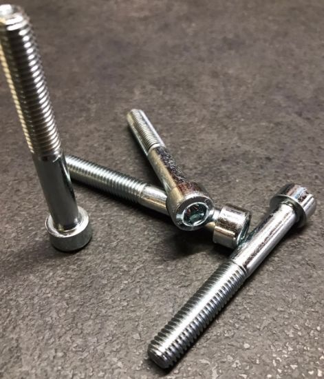 Picture of B086310 - SCREW CHC 8-60 CL8.8