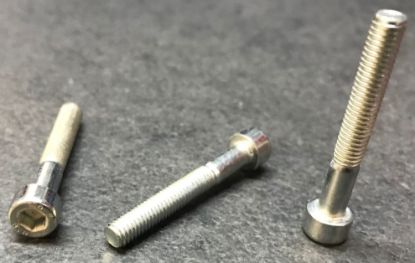 Picture of B053510 - SCREW CHC 5-35 CL:8.8